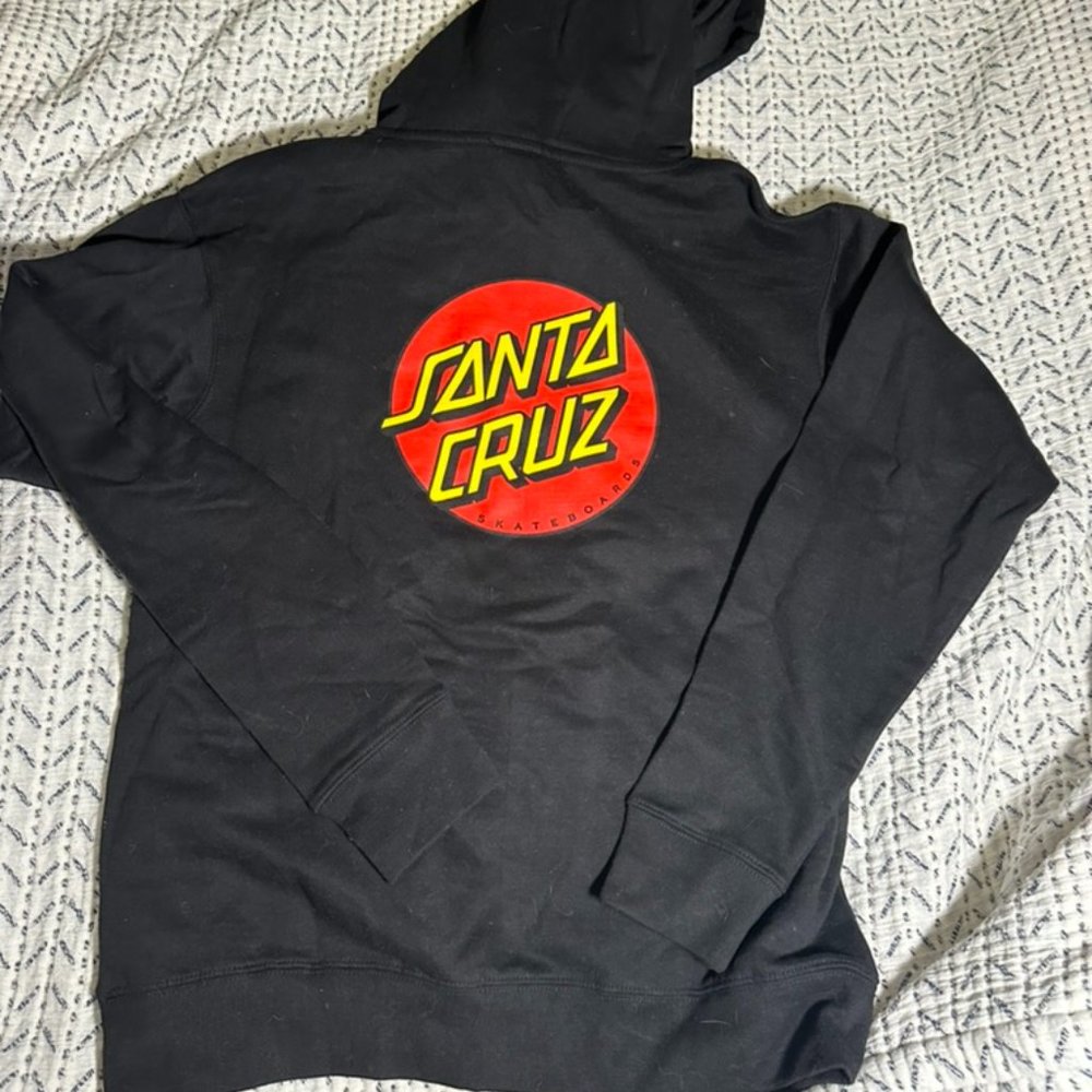 Classic Santa Cruz Sweatshirt NWT Black Sz M